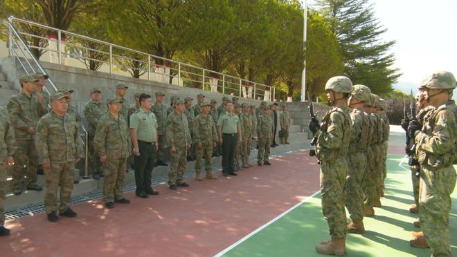 “强化国防意识 共叙鱼水情深” 凤县开展2025年“军事日”活动